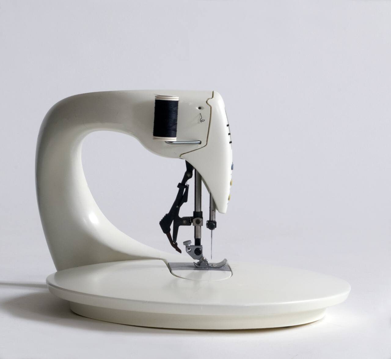 'SEWING MACHINE' / 1993 / for Design Academy Eindhoven